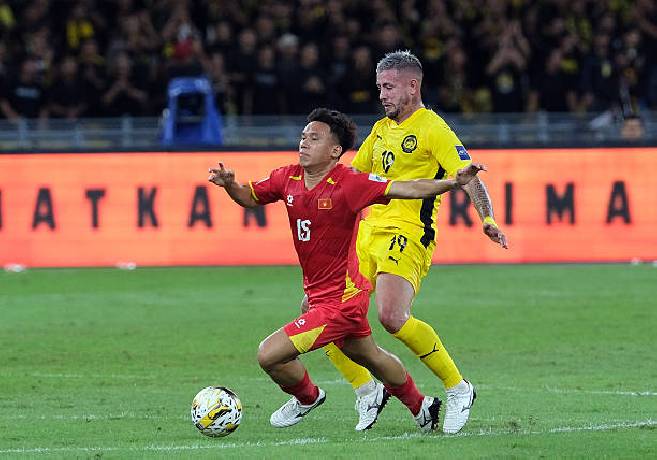 Si&ecirc;u m&aacute;y t&iacute;nh chỉ ra cơ hội gi&agrave;nh v&eacute; dự Asian Cup của đội tuyển Việt Nam