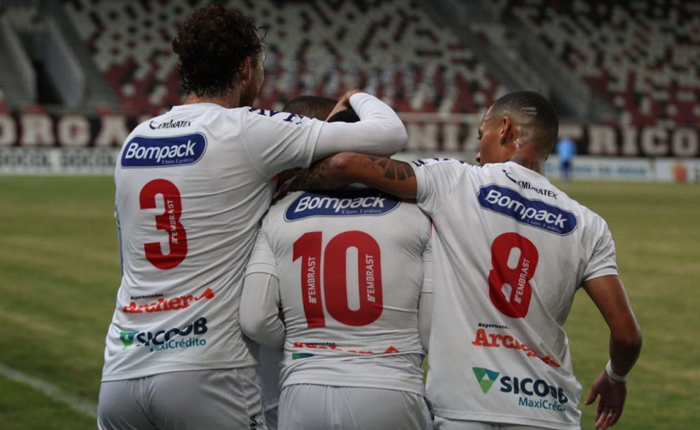 Brusque vs Joinville, 7h ng&agrave;y 13/7: Bảo vệ lợi thế