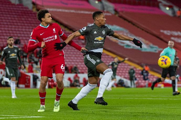 Soi k&egrave;o phạt g&oacute;c MU vs Liverpool, 20h ng&agrave;y 12/7