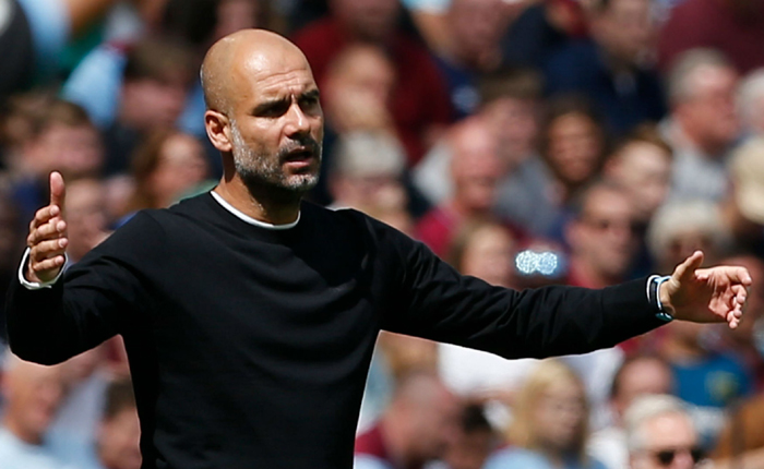 Man City gi&agrave;nh &lsquo;pole&rsquo; trước Liverpool, Pep Guardiola vẫn cảnh b&aacute;o về VAR