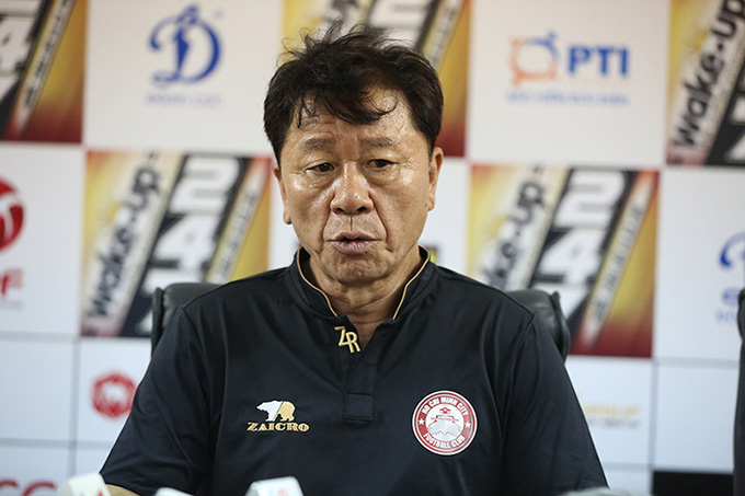 HLV TP.HCM n&oacute;i g&igrave; sau trận thua thứ hai li&ecirc;n tiếp