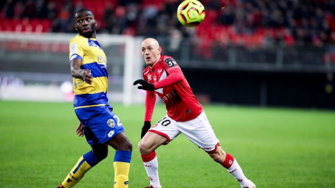 Nhận định Sochaux vs Valenciennes, 01h00 ng&agrave;y 14/9: Lịch sử ủng hộ đội kh&aacute;ch