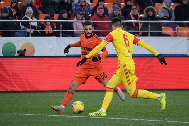 Nhận định FK Ural vs FK Khimki, 20h30 ng&agrave;y 12/9