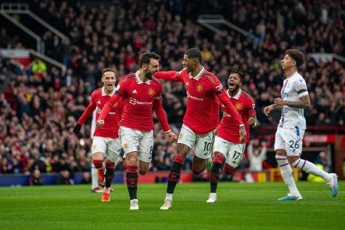 Man United gặp sự cố 'trăm năm c&oacute; một' v&igrave; t&acirc;n binh 2.000 tỷ