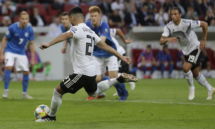 Estonia vs Đức (1h45 14/10): Kh&aacute;ch lấn chủ?!