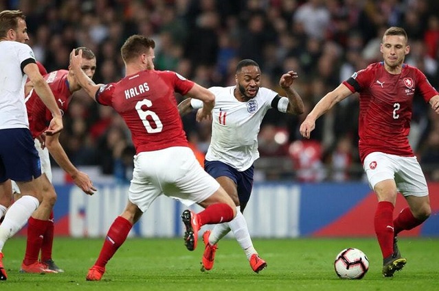 Ph&acirc;n t&iacute;ch tỷ lệ S&eacute;c vs Anh, 1h45 ng&agrave;y 12/10