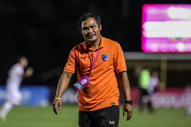 HLV U19 Th&aacute;i Lan n&oacute;i g&igrave; khi thua U19 Việt Nam?