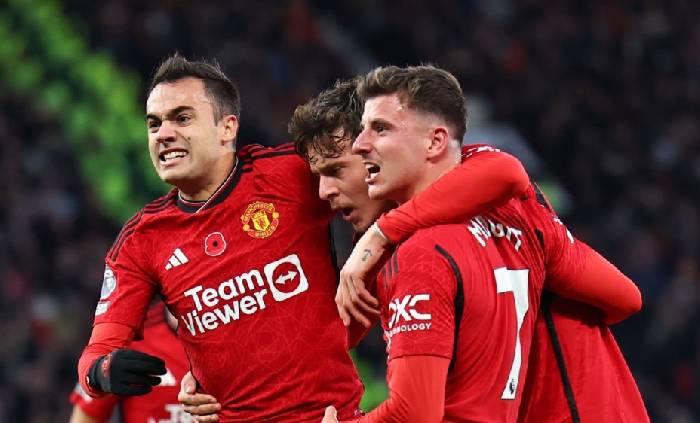 MU thắng chật vật đội mới l&ecirc;n hạng