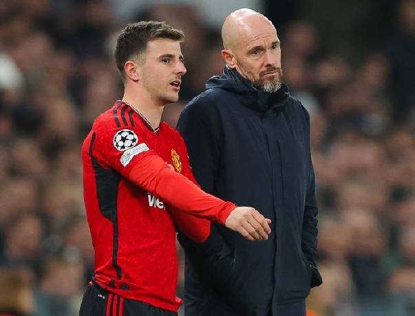 Ten Hag n&oacute;i thế n&agrave;y th&igrave; Mount c&ograve;n l&acirc;u mới được đ&aacute; ch&iacute;nh