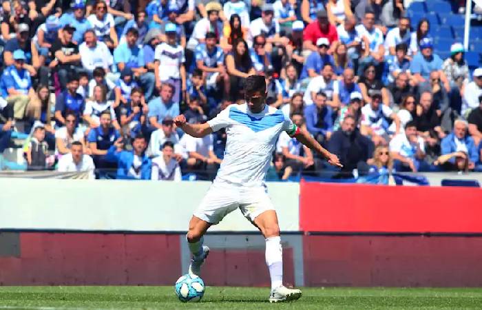 Nhận định, soi k&egrave;o Deportivo Riestra vs Velez Sarsfield, 2h00 ng&agrave;y 12/11: Cửa dưới s&aacute;ng