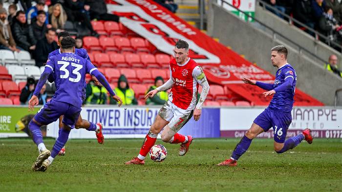 Nhận định, soi k&egrave;o Port Vale vs Fleetwood Town, 2h ng&agrave;y 12/11: Dắt tay nhau đi tiếp