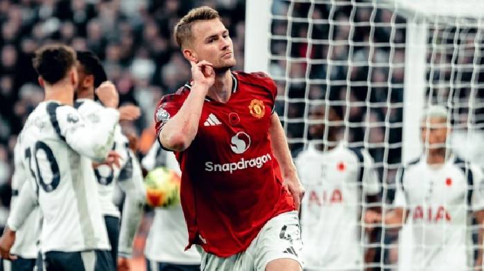 Rio Ferdinand chỉ ra ba cầu thủ gi&uacute;p MU hồi sinh