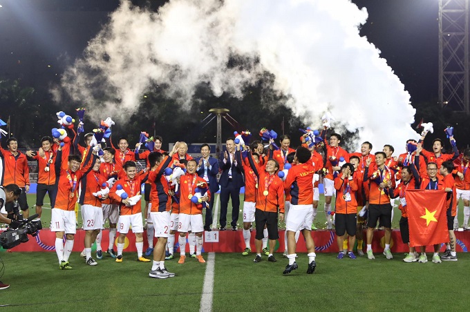 U22 Việt Nam về nước h&ocirc;m nay 11/12 khi n&agrave;o, l&uacute;c mấy giờ?