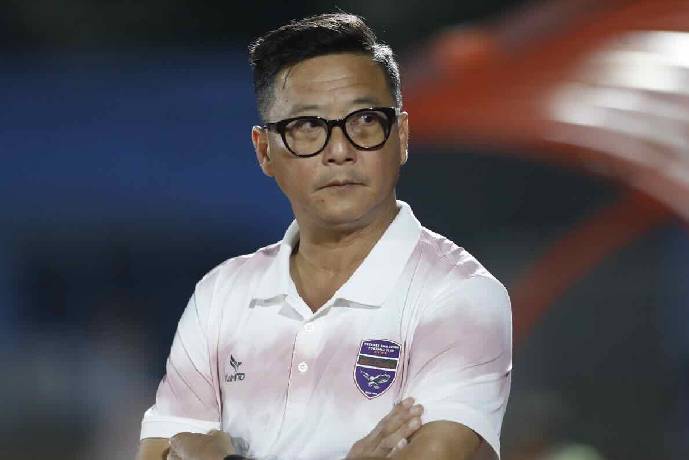 &ldquo;B&oacute; ch&acirc;n&rdquo; Tiến Linh thường xuy&ecirc;n tr&ecirc;n băng ghế dự bị, HLV B&igrave;nh Dương l&ecirc;n tiếng giải th&iacute;ch