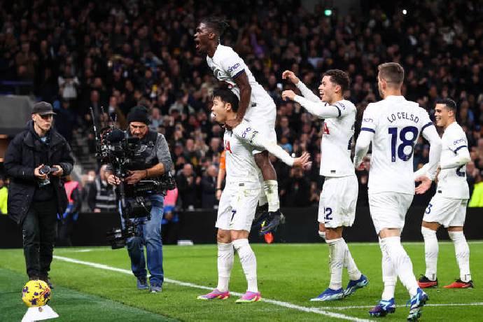 &ldquo;G&agrave; trống&rdquo; cất cao tiếng g&aacute;y sau m&agrave;n trả th&ugrave; ngọt ng&agrave;o