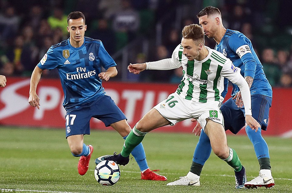 Dự đo&aacute;n Betis vs Real Madrid (2h45 14/1) bởi chuy&ecirc;n gia, người nổi tiếng