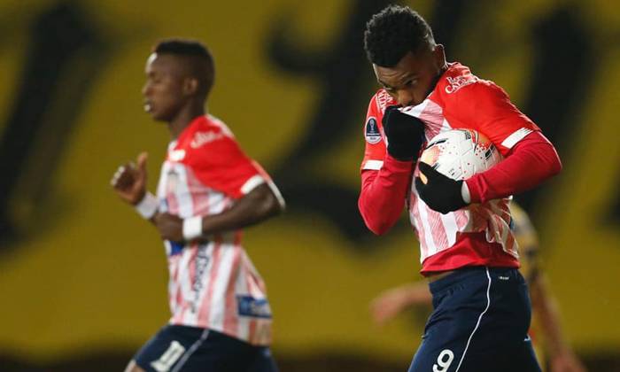 Independiente Medellin vs Junior Barranquilla, 8h ng&agrave;y 14/1: Nh&agrave; Vua băng h&agrave;