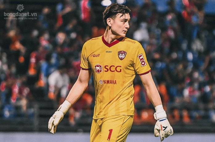 Muangthong United ra 'tối hậu thư' cho thủ m&ocirc;n Đặng Văn L&acirc;m