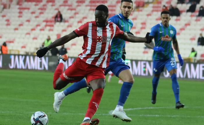 Ph&acirc;n t&iacute;ch k&egrave;o hiệp 1 Kayserispor vs Sivasspor, 21h ng&agrave;y 13/1