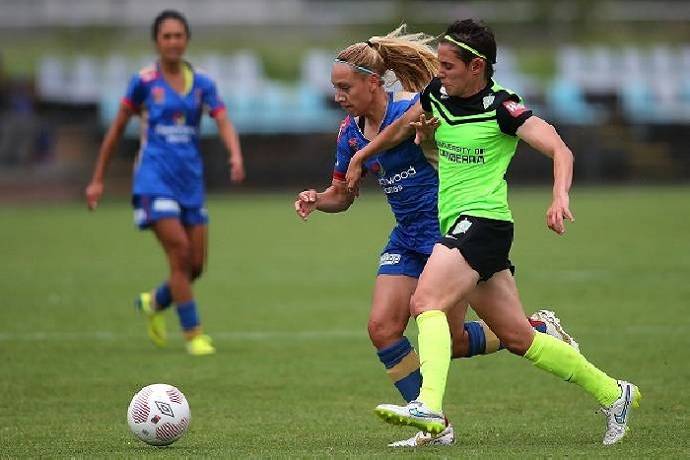 Soi k&egrave;o phạt g&oacute;c nữ Canberra vs nữ Newcastle Jets, 11h ng&agrave;y 14/1