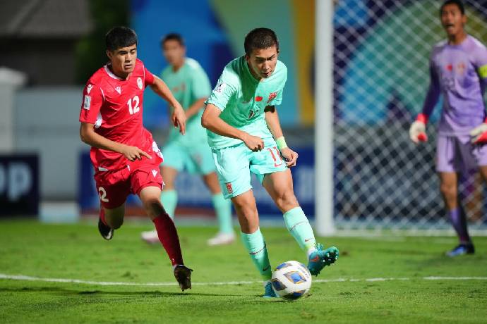 Soi k&egrave;o phạt g&oacute;c Trung Quốc vs Tajikistan, 21h30 ng&agrave;y 13/1	
