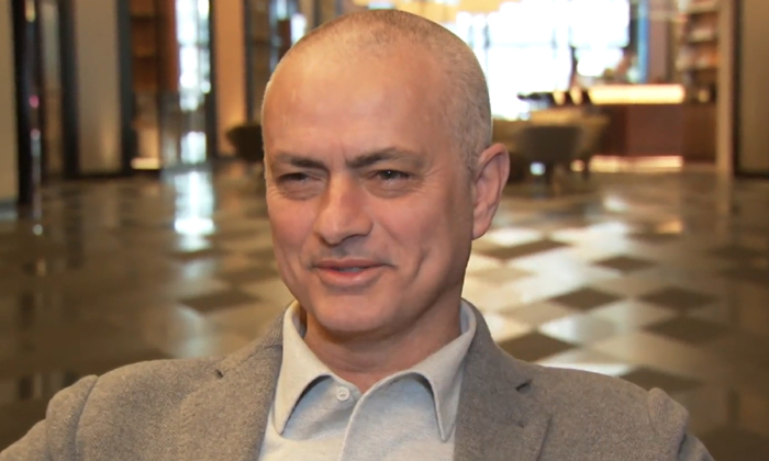 Jose Mourinho loại MU ra khỏi cuộc đua Top 4 Ngoại hạng Anh