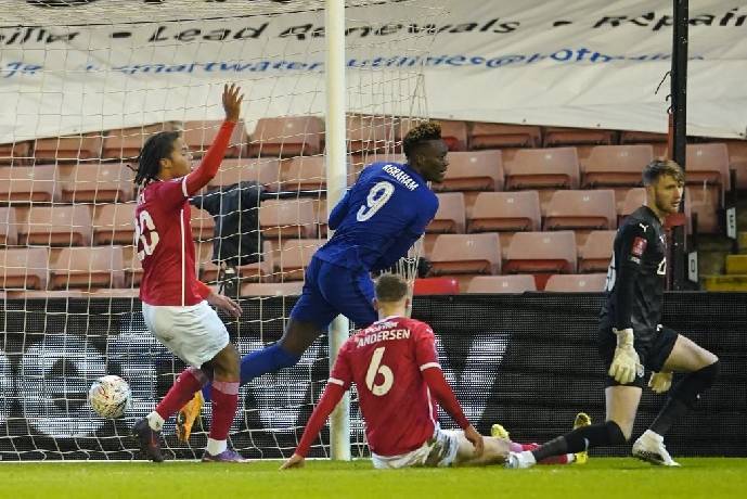 Kết quả b&oacute;ng đ&aacute; h&ocirc;m nay 12/2: Chelsea thắng trận thứ 4 li&ecirc;n tiếp, Bayern v&ocirc; địch thế giới