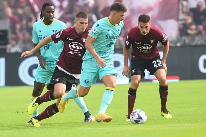 Nhận định, soi k&egrave;o Verona vs Salernitana, 0h30 ng&agrave;y 14/2