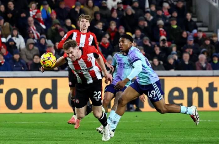 Si&ecirc;u m&aacute;y t&iacute;nh dự đo&aacute;n Brentford vs Arsenal, 3h00 ng&agrave;y 13/2