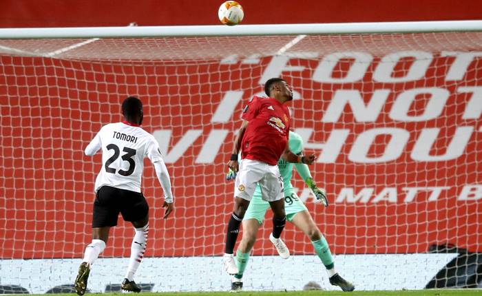 MU h&ograve;a AC Milan, Amad Diallo đi v&agrave;o lịch sử