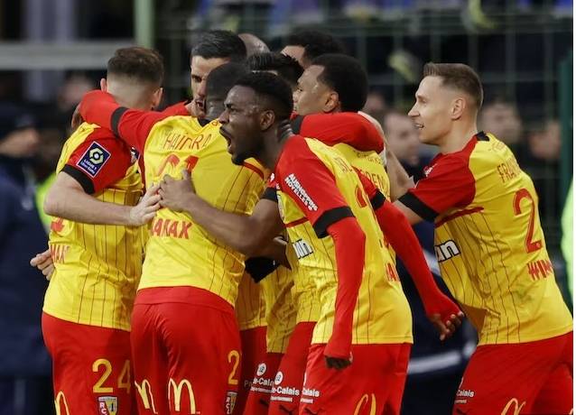 Đội h&igrave;nh ra s&acirc;n ch&iacute;nh thức Clermont Foot vs Lens, 19h ng&agrave;y 12/3