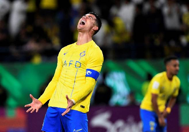 Ronaldo bỏ lỡ cơ hội kh&oacute; tin, Al Nassr bị loại khỏi c&uacute;p C1 ch&acirc;u &Aacute; 
