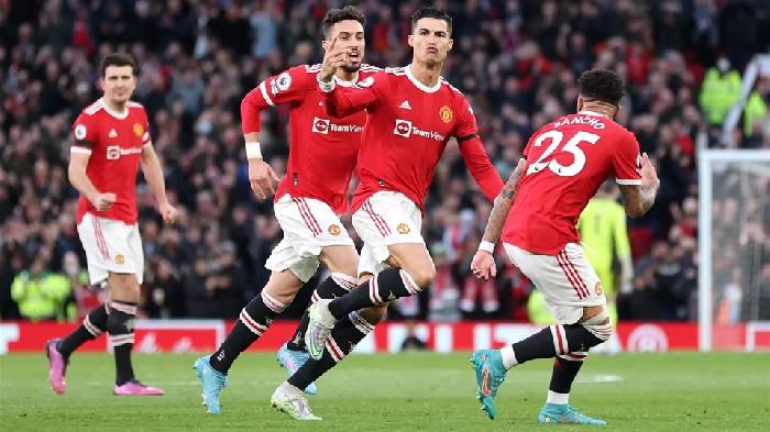 Ferdinand: '10 năm qua, Man United chỉ c&oacute; đ&uacute;ng 1 bản hợp đồng th&agrave;nh c&ocirc;ng'