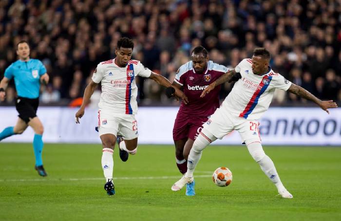 Soi k&egrave;o si&ecirc;u dị Lyon vs West Ham, 2h ng&agrave;y 15/4