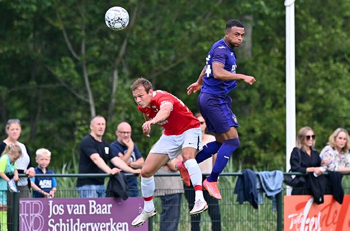 Soi k&egrave;o phạt g&oacute;c Anderlecht vs AZ Alkmaar, 2h ng&agrave;y 14/4