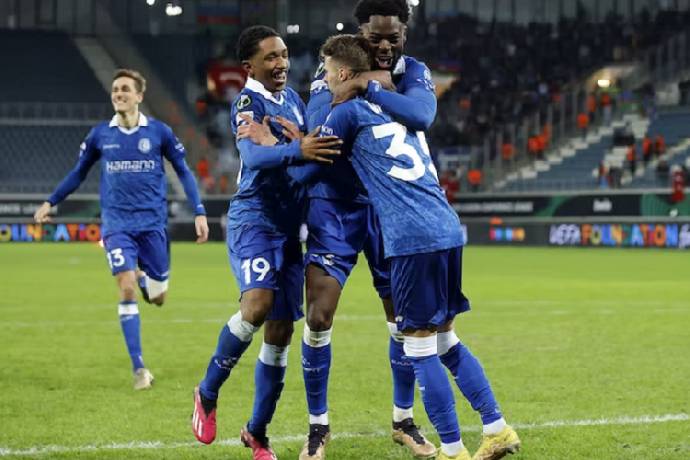 Soi k&egrave;o phạt g&oacute;c Gent vs West Ham, 23h45 ng&agrave;y 13/4