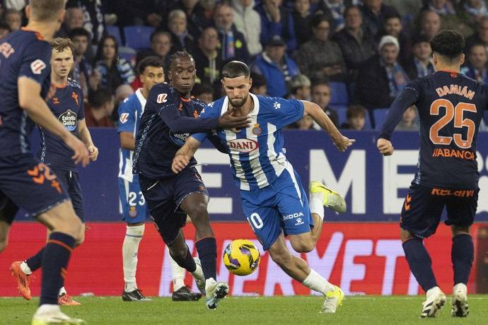 Nhận định, soi k&egrave;o Celta Vigo vs Espanyol, 23h30 ng&agrave;y 12/4: Kh&ocirc;ng dễ cho chủ nh&agrave;