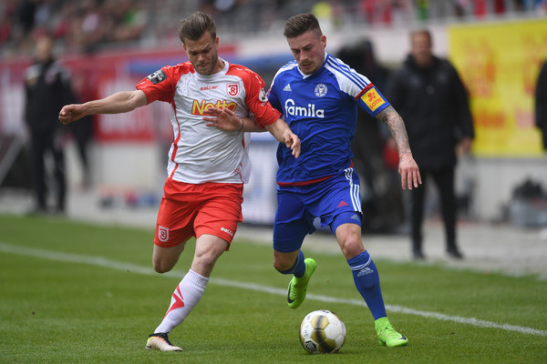 Nhận định b&oacute;ng đ&aacute; Jahn Regensburg vs Holstein Kiel, 18h ng&agrave;y 16/5