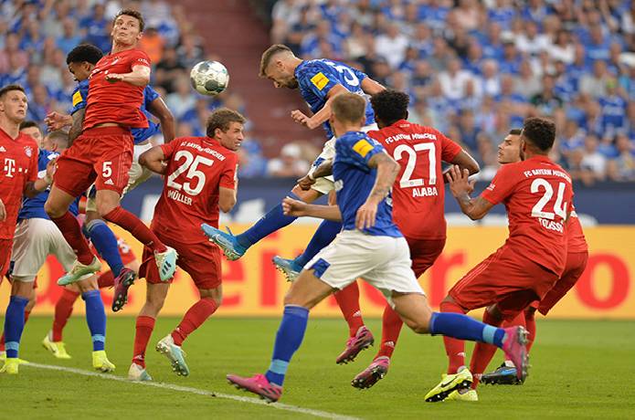 Soi k&egrave;o phạt g&oacute;c Bayern Munich vs Schalke, 20h30 ng&agrave;y 13/5