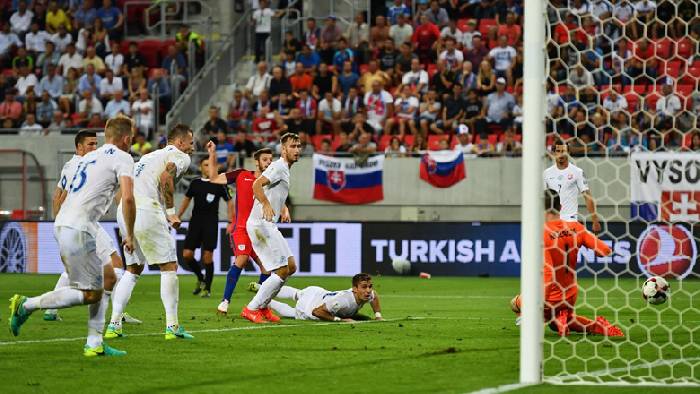 Darren Plant dự đo&aacute;n Kazakhstan vs Slovakia, 21h ng&agrave;y 13/6