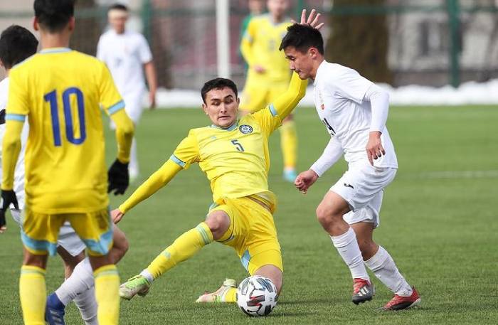 Soi bảng dự đo&aacute;n tỷ số ch&iacute;nh x&aacute;c Kazakhstan vs Slovakia, 21h ng&agrave;y 13/6