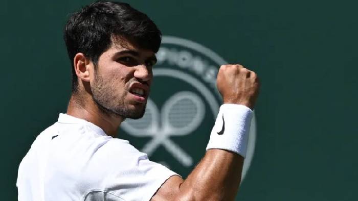 Alcaraz v&agrave;o chung kết Wimbledon năm thứ ba li&ecirc;n tiếp