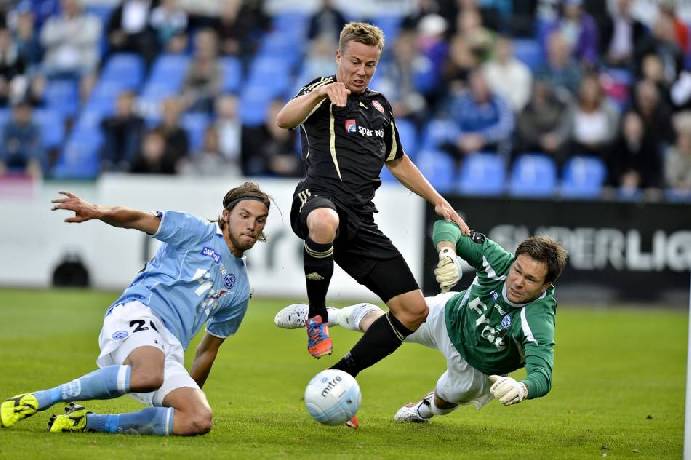 Nhận định, soi k&egrave;o Viborg vs Randers, 0h15 ng&agrave;y 14/8