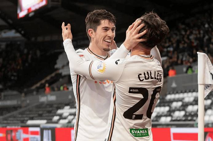 Nhận định, soi k&egrave;o Swansea vs Crawley, 1h00 ng&agrave;y 13/8: Thi&ecirc;n nga sa lầy