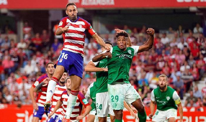 Soi k&egrave;o t&agrave;i xỉu Granada vs Gijon h&ocirc;m nay, 2h ng&agrave;y 14/10