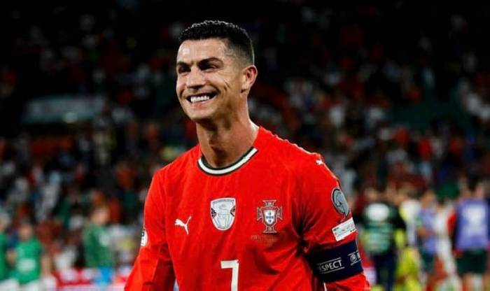 Ronaldo lỡ cơ hội đi v&agrave;o lịch sử sau trận đấu thất vọng