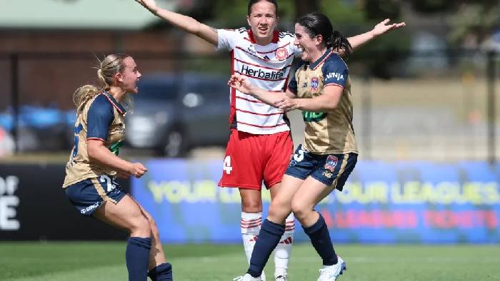 Nhận định, soi k&egrave;o Nữ Newcastle Jets vs Nữ Brisbane Roar, 10h00 ng&agrave;y 13/12: Thắng v&igrave; ng&ocirc;i đầu