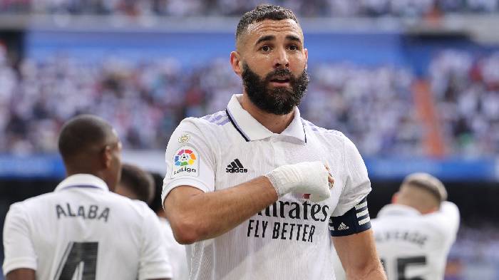 Real Madrid nhắm 'm&aacute;y dội bom' Premier League thay Benzema 