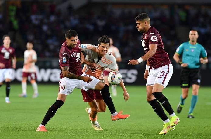 Soi k&egrave;o g&oacute;c AS Roma vs Torino, 03h00 ng&agrave;y 14/01