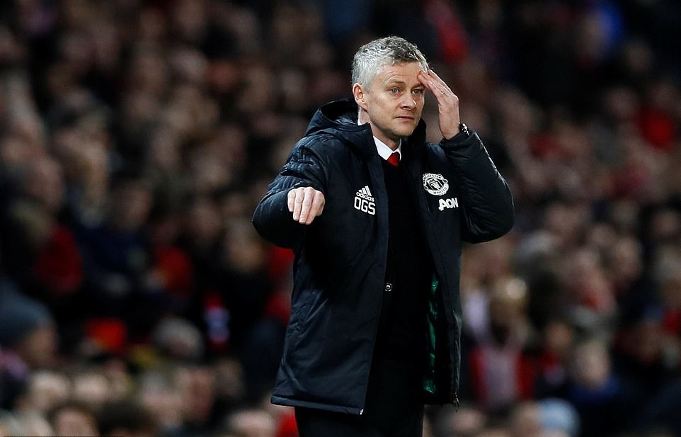 Solskjaer n&oacute;i g&igrave; về cơ hội ngược d&ograve;ng của MU trước PSG?